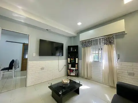 Depto Tipo Casa en Venta de 4 dormitorios
