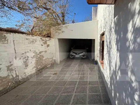 VENTA CASA CENTRICA GENERAL ROCA