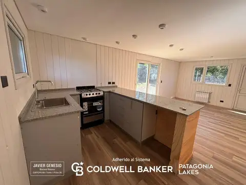 VENTA Casa de 71m2 en lote de 244m2, B° Tres cerros, Villa la angostura