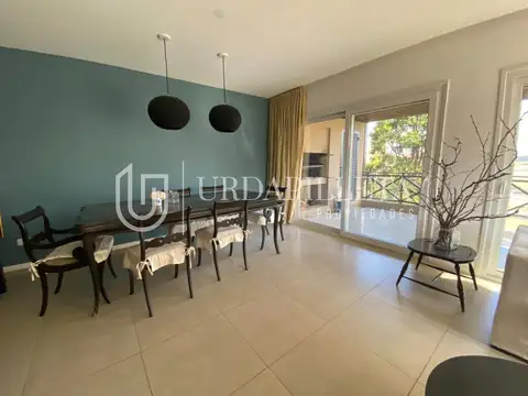 Departamento tres ambientes en venta en Pilara - Carruajes