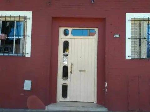 Depto Tipo Casa en Alquiler de 2 dormitorios