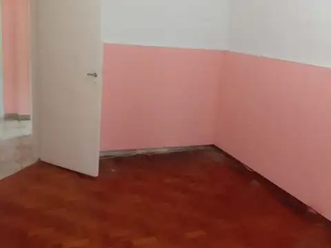 Casa en Alquiler con 1 cochera