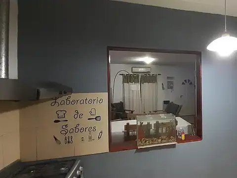 Departamento 4 ambientes con 2 baños