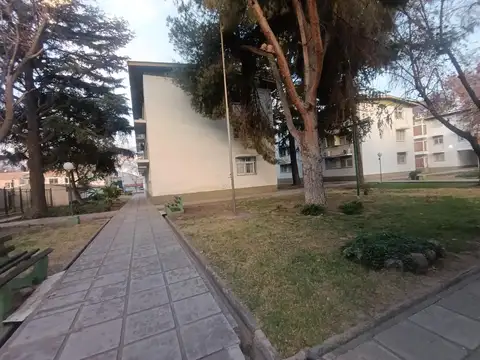Departamento en Alquiler en Cuarta Sección, $ 650.000