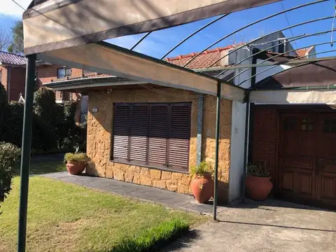 Casa en Venta en Guillermo E Hudson, USD 190.000