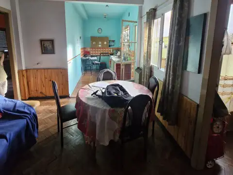 Depto Tipo Casa 3 ambientes con 1 baño