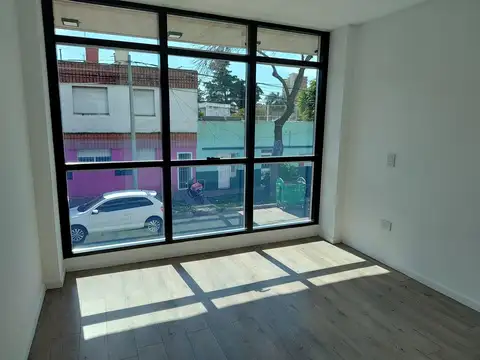 Departamento en Alquiler en Alberdi, $ 790.000