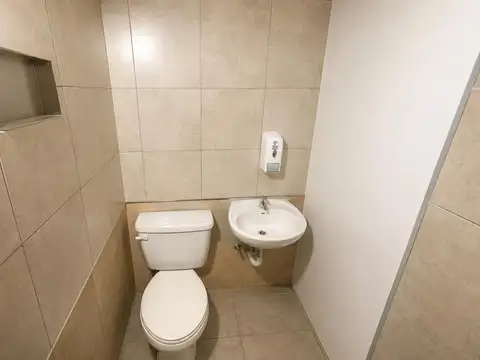 Local en Alquiler en Recoleta, $ 3.500.000