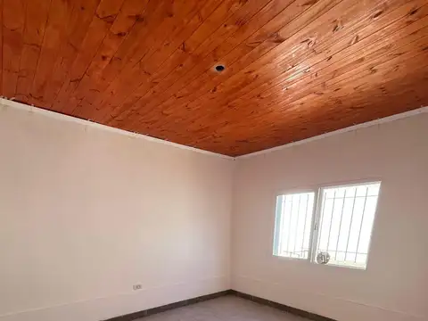 Depto Tipo Casa en Venta en General Roca, USD 55.000
