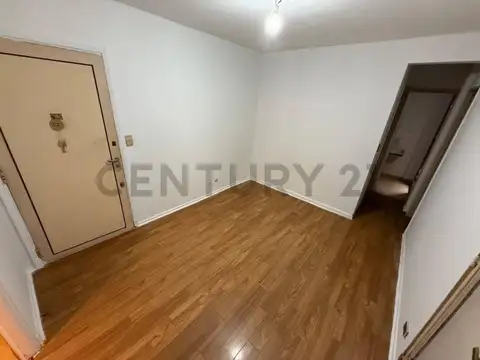 Departamento en Alquiler en Parque Rivadavia, $ 500.000