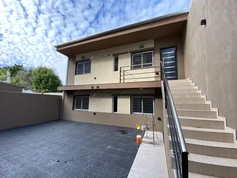 Hipolito Yrigoyen 1900, Piso PA