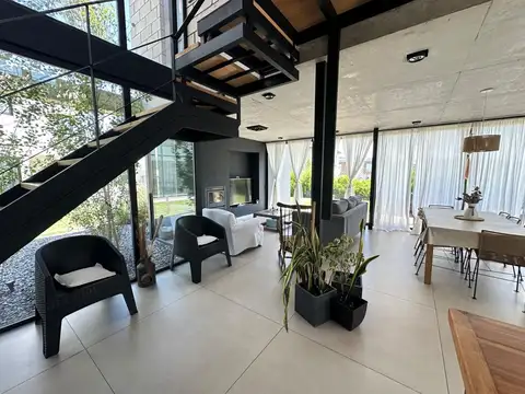 Casa en alquiler de temporada en Rumenco joven.