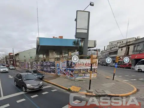 Local - Piñeyro