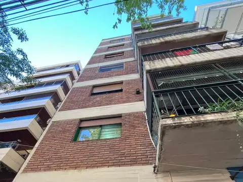 Departamento en venta 3 ambientes en Olivos Vias/Maipu
