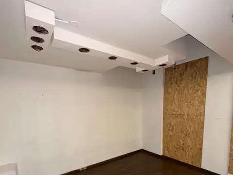 Local en Alquiler en Centro, $ 500.000