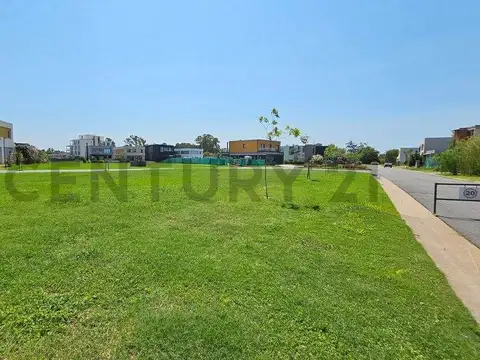 Terreno en venta con amarra Nautico el Canal