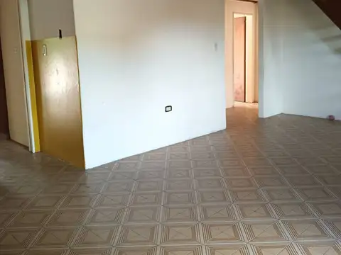 Casa en Venta en Malvinas Argentinas, USD 160.000