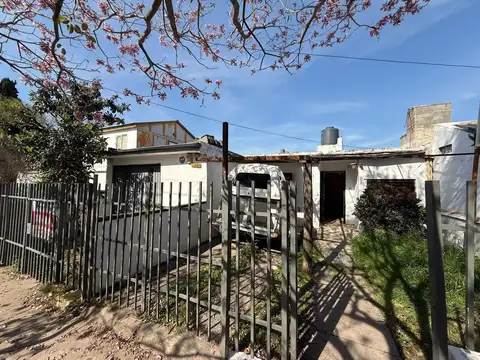 ALQUILER - BARRIO LAS PALMAS - TRES DORMITORIOS