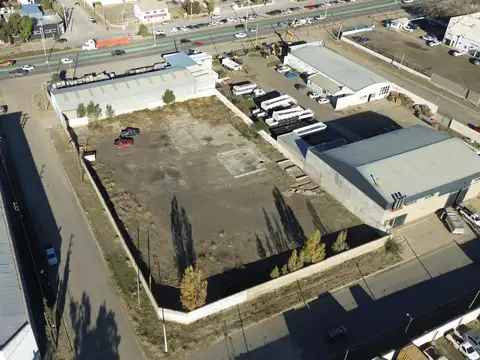 Terreno en Alquiler 70  mts Frente