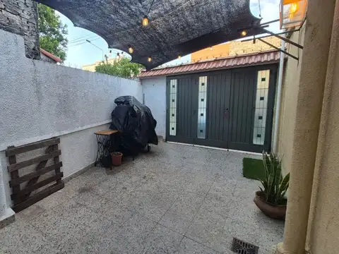 Casa 2 ambientes con 1 baño