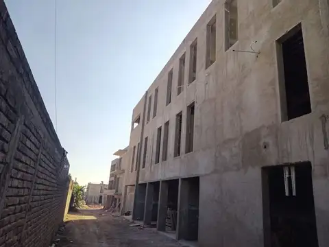 DPTO EN LAMADRID: DISTINCIÓN Y CONFORT VENTA