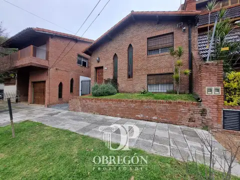 VENTA-CASA+PH EN BLOCK 6 AMBIENTES-VILLA BOSCH+PILETA+JARDIN+GARAGE