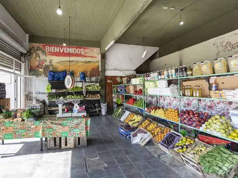 Local en Venta en Berazategui, USD 300.000