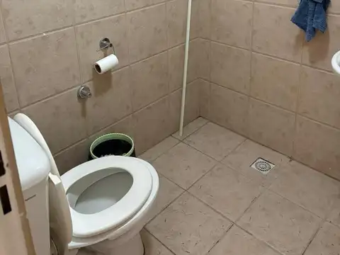 Oficina en Alquiler en Wilde, $ 650.000