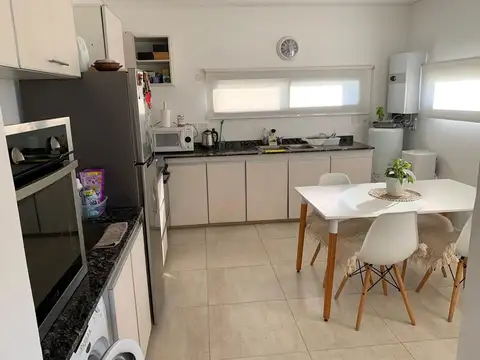 Casa en Alquiler Temporal en Medal Country club, USD 2.300