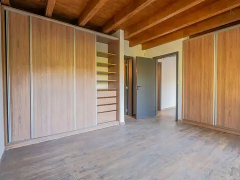 Casa de Categoría a la Venta 2 Habitaciones
