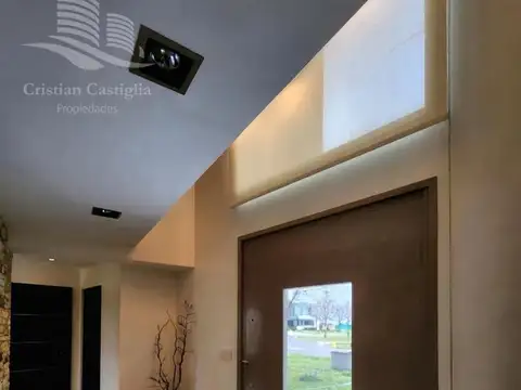 Casa en Venta al Oeste