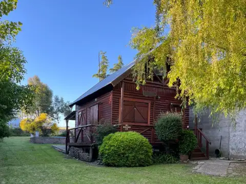 Casa en Venta con 1 cochera