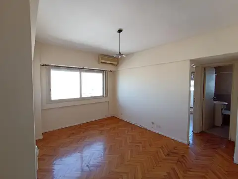 Excelente Dos Amb con Cochera - Piso Alto Vista Abierta - Panama 900