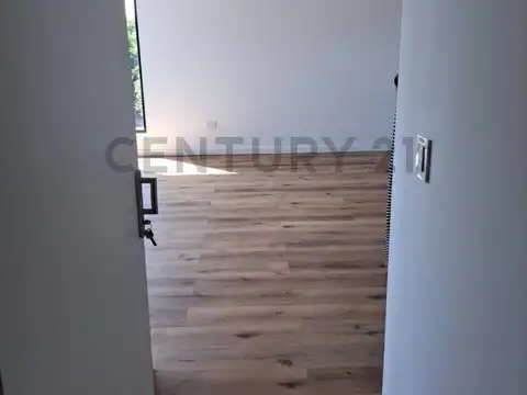 25 y 59 1200, Piso 0