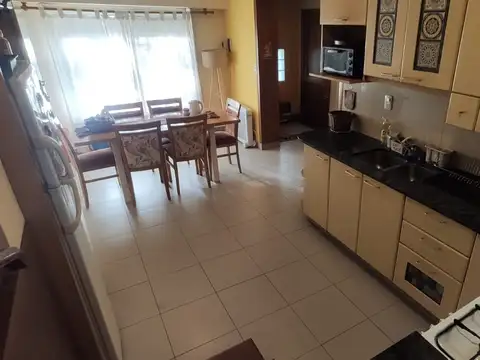 Casa en Alquiler de 3 dormitorios