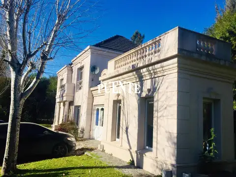 Casa en Alquiler de 4 dormitorios