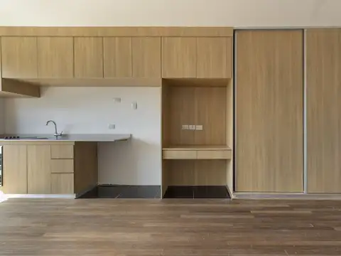 VENTA HERMOSO MONOAMBIENTE CON PATIO EN NUÑEZ