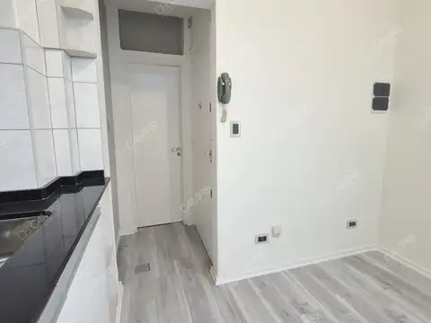 Viamonte 2700 - Balvanera - Monoambiente con bajas expensas - Totalmente reciclado