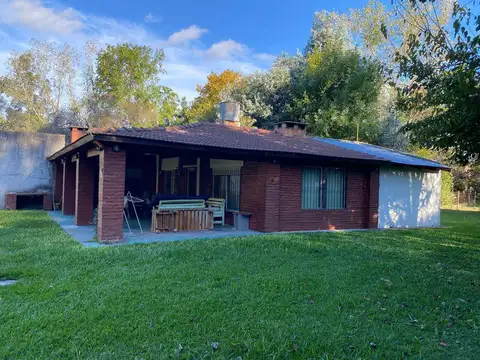 Dos quintas en un lote - VENTA - Inversion- Multifamiliar- 20 de Junio