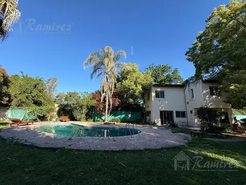 Quinta con 2 Casas de 4 Amb. c/u Alquiler Permanente