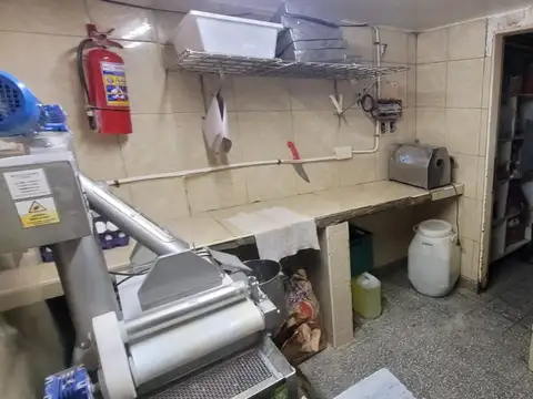 Local en Venta 50 años