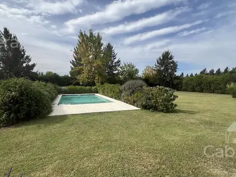Casa en Venta en Coronel Brandsen, USD 260.000