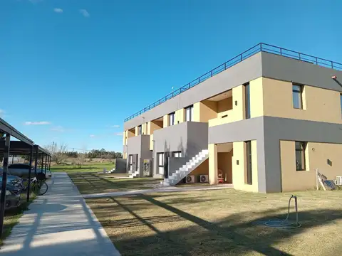Departamento de 3 ambientes a la venta s/golf en el barrio Medal, Pilar, GBA Norte