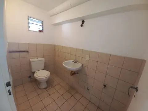 Local en Alquiler en Grand Bourg, USD 700