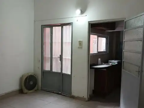 Venta departamento de pasillo alquilado
