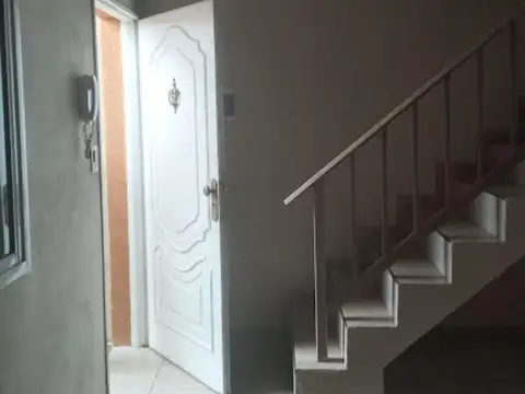 Casa en Alquiler en Zárate, $ 900.000
