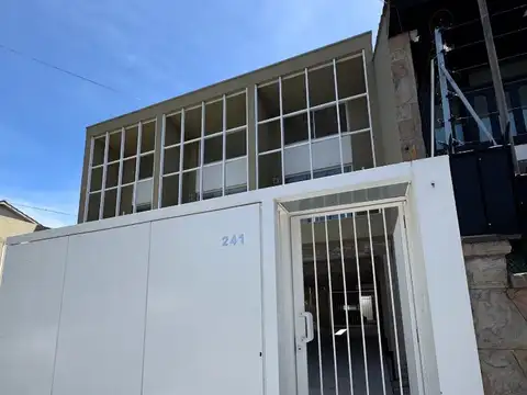 Primero De Mayo 241 , Piso 1