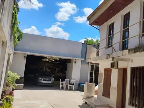 VENTA CASA CON GRAN POTENCIAL PARA INVERSORES