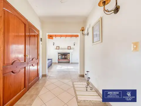 Casa en Venta en Garin, USD 159.000