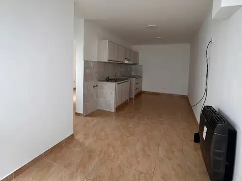 Departamento en Alquiler en Punta Alta, $ 450.000